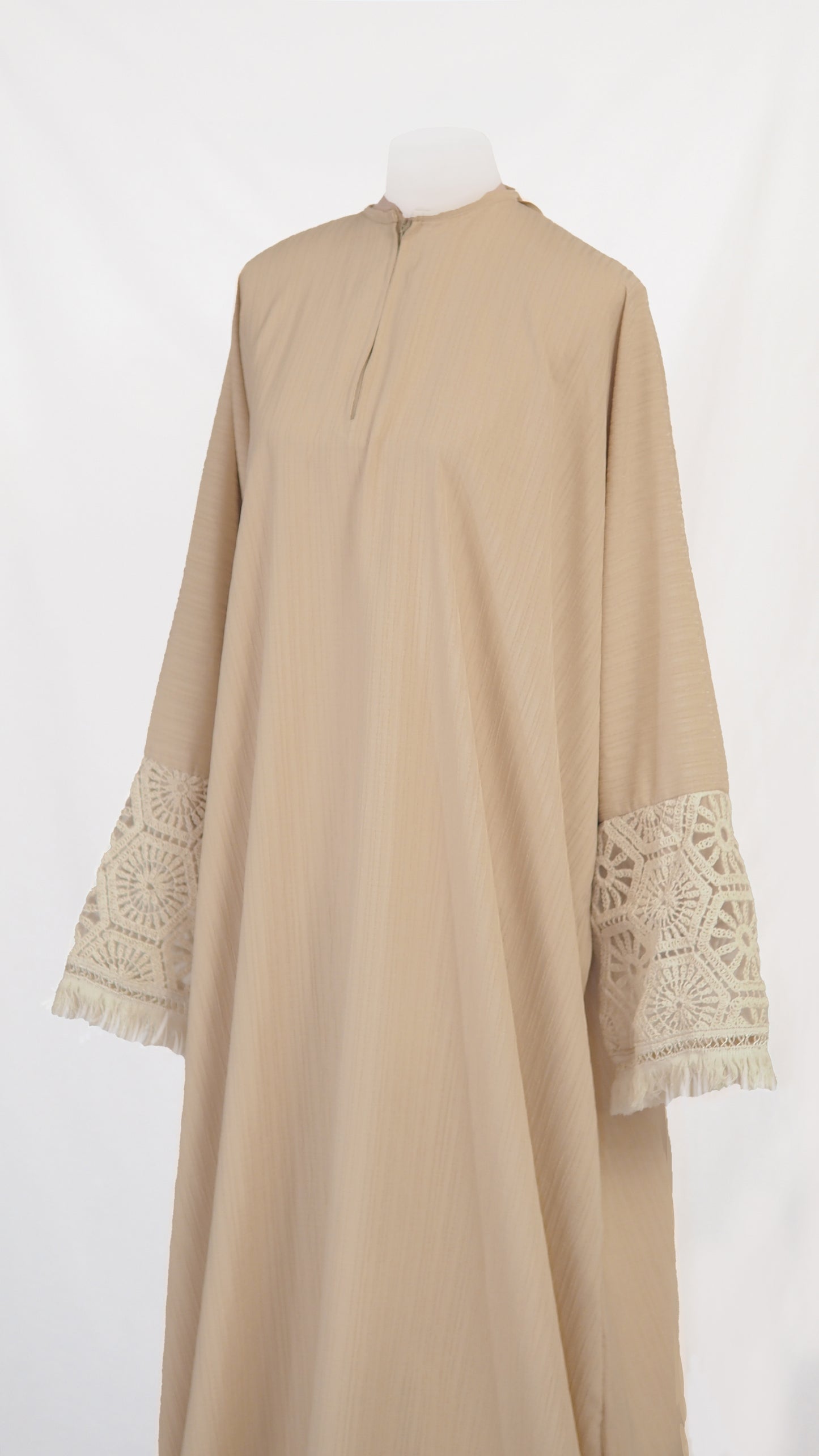 Beige Summer Isdal