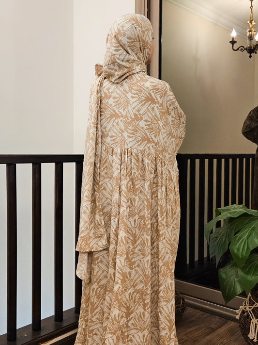 Royal Isdal (beige & white)