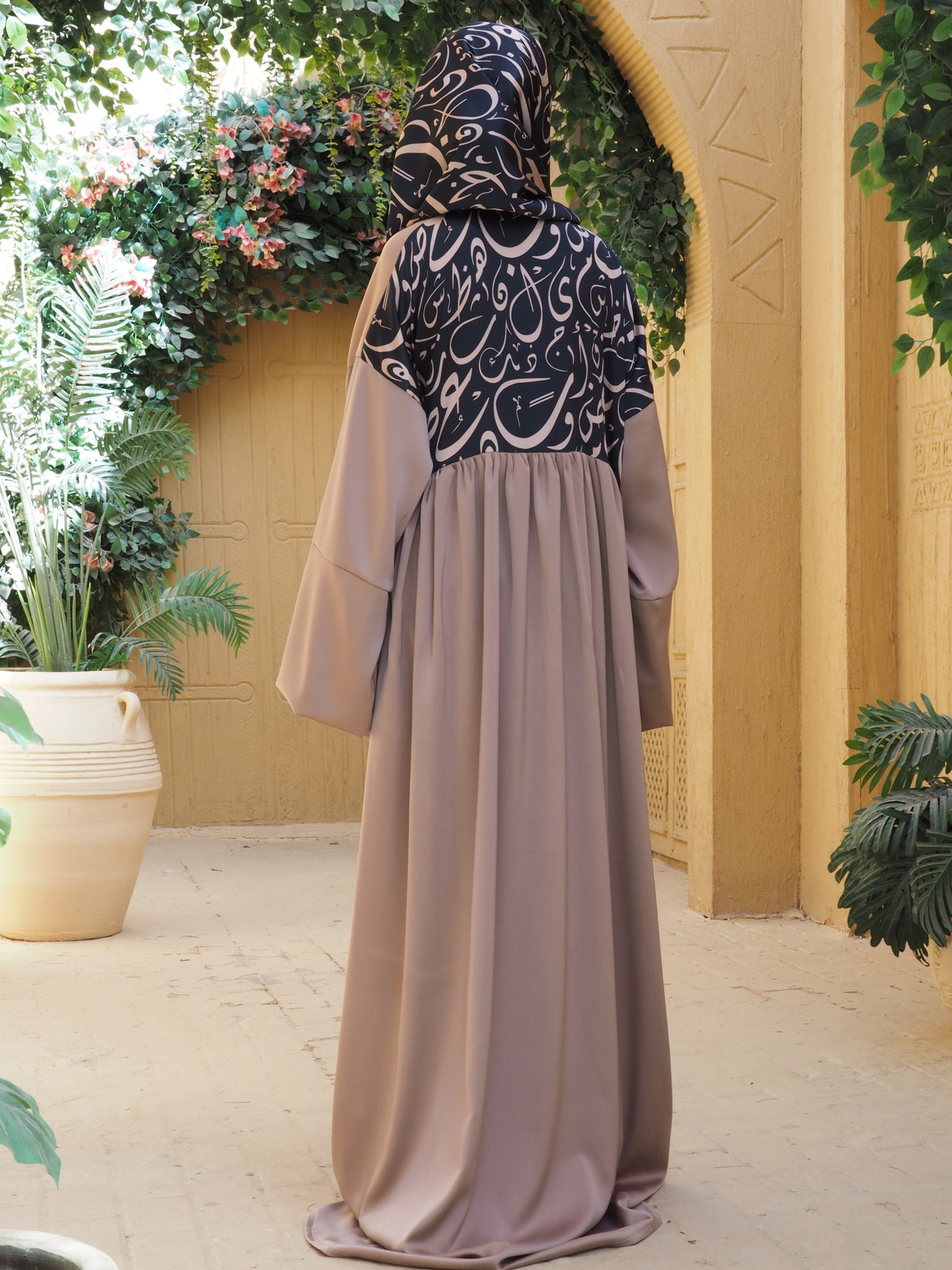 Silk Arabian Isdal