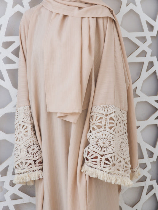 Beige crochet Isdal