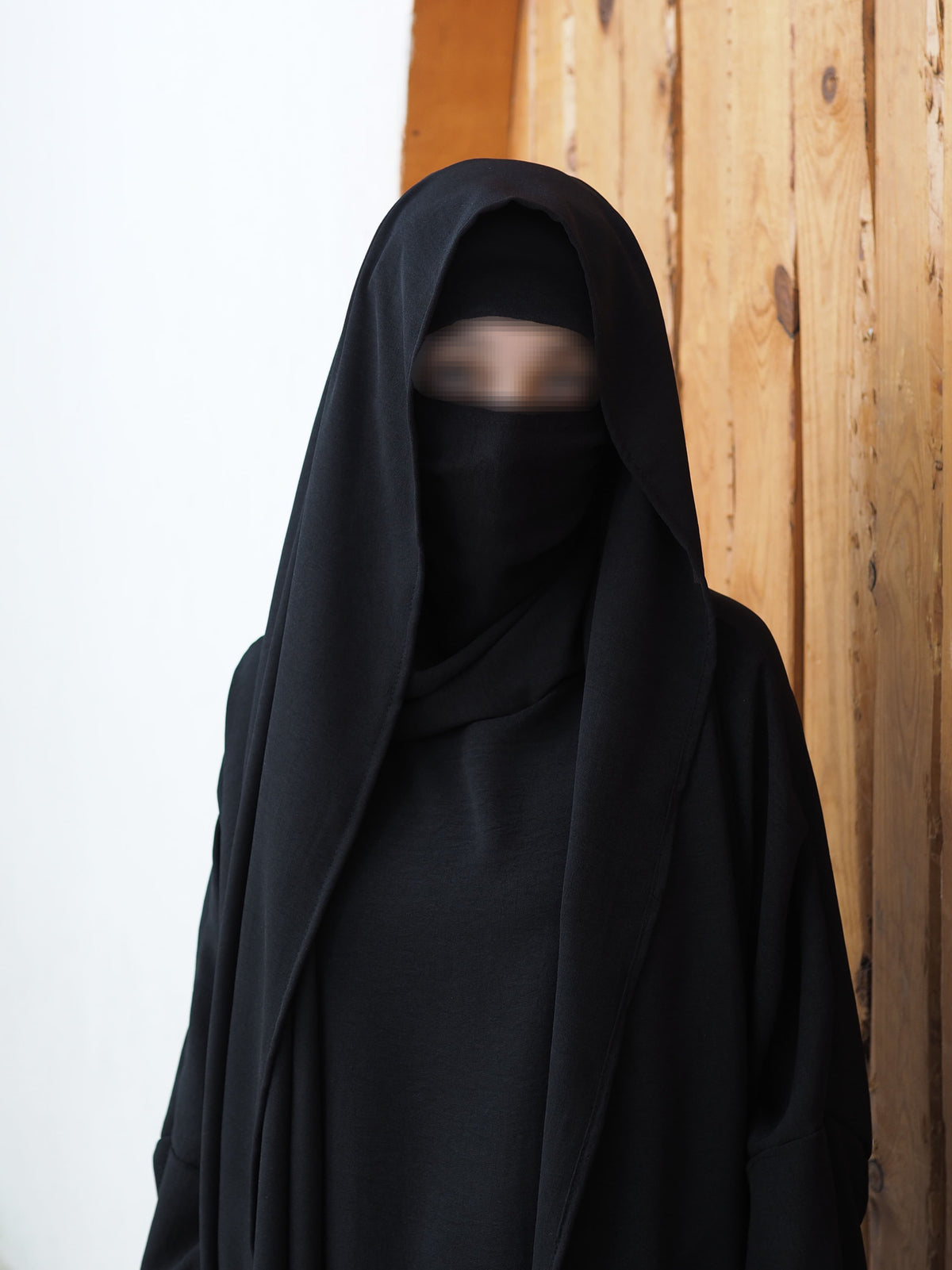 Built-In Niqab Isdal