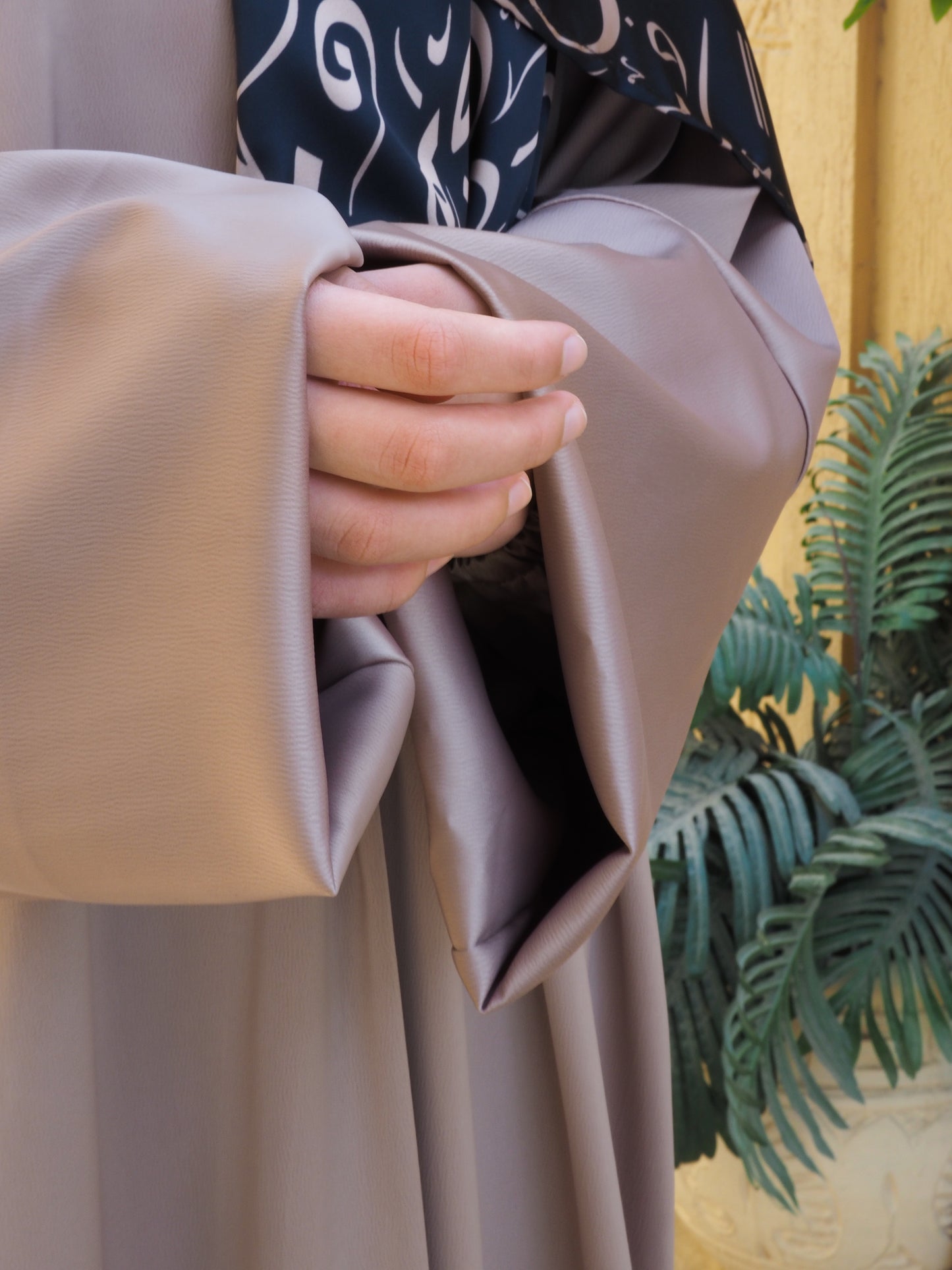 Silk Arabian Isdal